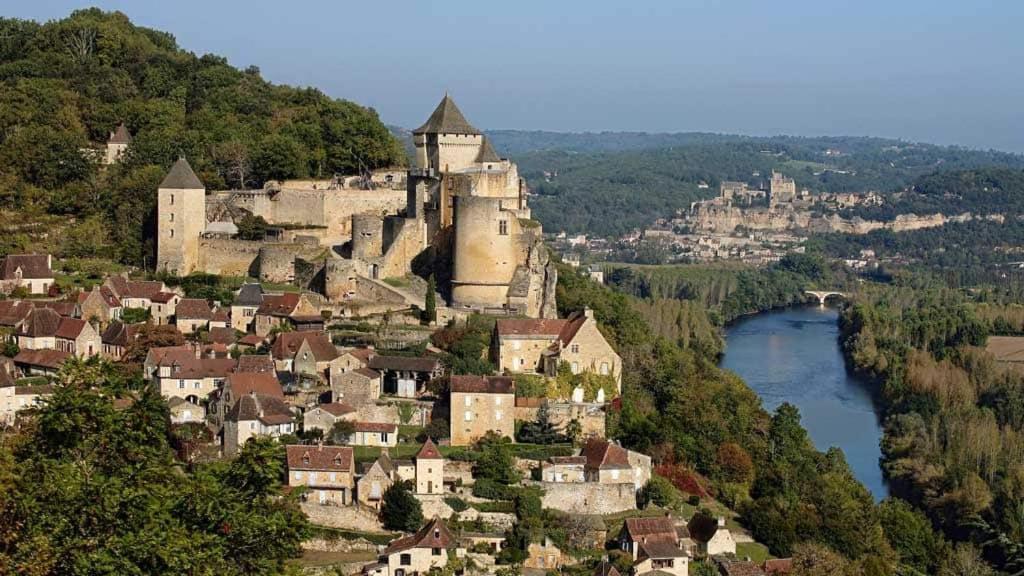 Petite Maison En Pierre Au Coeur Du Perigord Noir Proche De Sarlat Et Rocamadour Salignac Eyvigues المظهر الخارجي الصورة